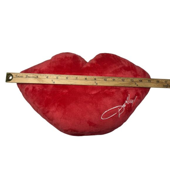 Dolly Parton Dollywood Plush Lips Stuffed Decor Pillow Red Theme Park Souvenir - Picture 5 of 7